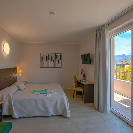 Boston Hotel Stresa